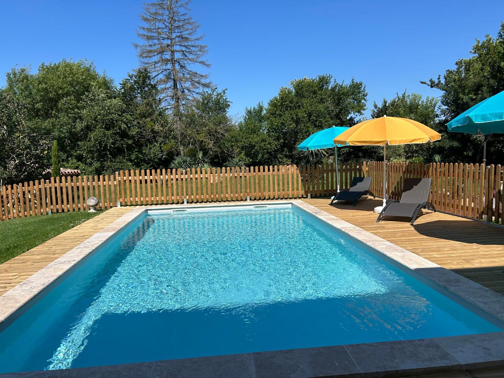 Maison D'Hotes "La Clef Des Champs" Piscine Ortance Sajas Extérieur photo